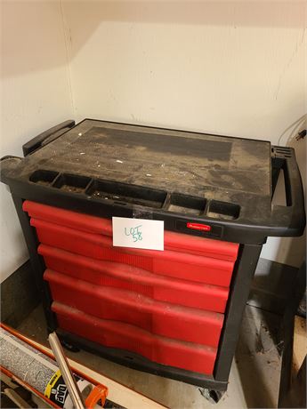 Rubbermaid Tool Chest