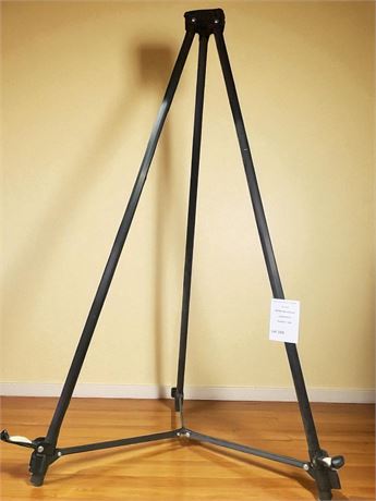 Heavy-Duty Folding Metal Tripod Stand/Easel