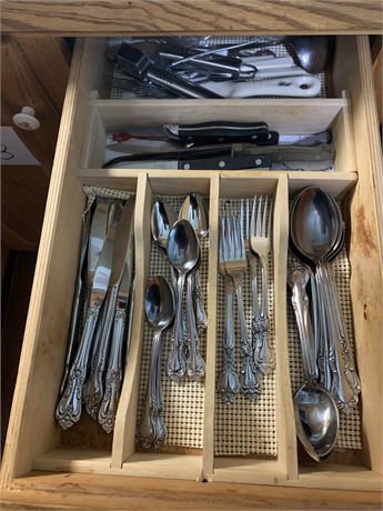 Flatware Drawer Cleanout