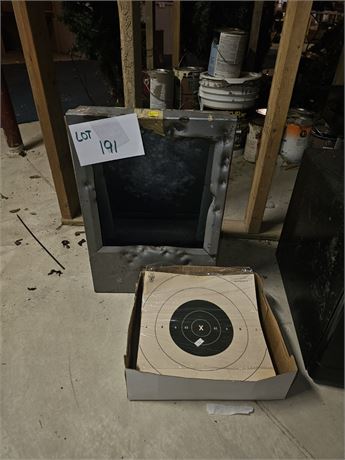 Heavy Metal Target Stand With Paper Targets