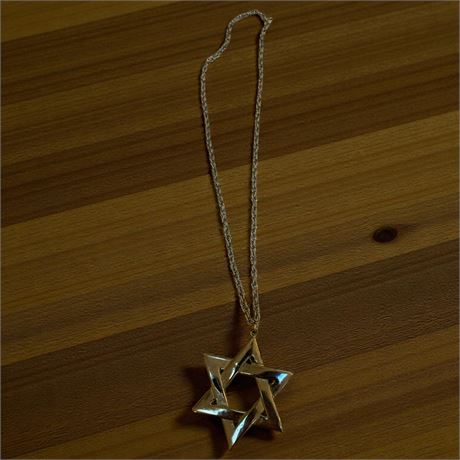 Silver Tone Star of David Pendant Necklace