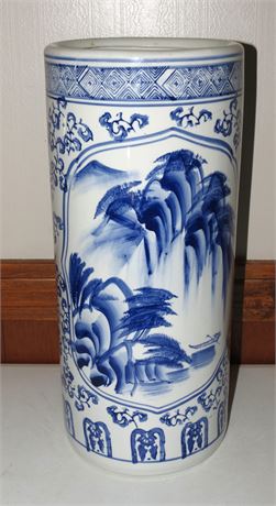 Blue/White Porcelain Umbrella Stand