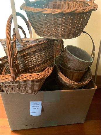 Planter & Wicker Basket Lot