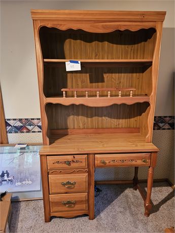 Broyhill Wood Shelf with Built in Desk