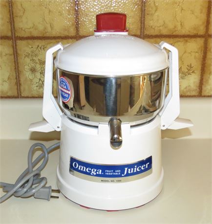 Omega Juicer