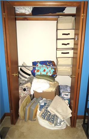 Closet Cleanout: Throw Pillows, Blankets, etc