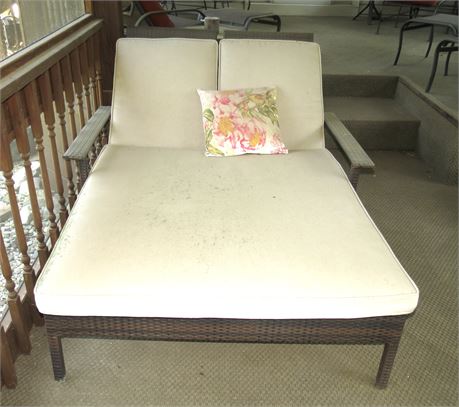 Double Lounge Chair