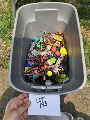 Large Bin Of Mixed Ninja Turtles & Gear 1980's & 90's Era