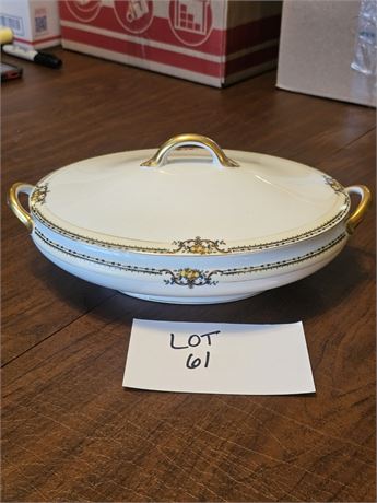 Noritake "Lasalle" Lidded Server