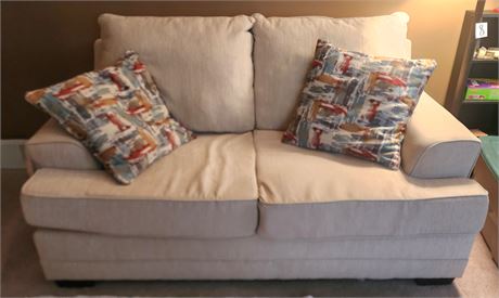 Lane Loveseat