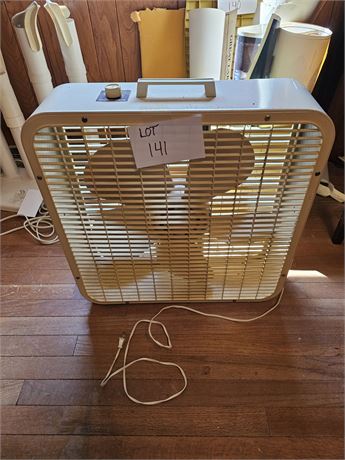 Lakewood Metal Window Fan