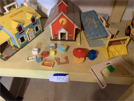 Vintage Fisher Price Playset Lot Family House - School House