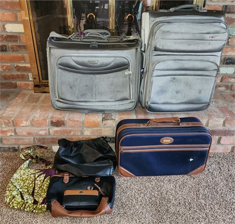 Luggage & Handbags