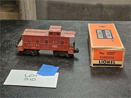 Lionel 6357 SP Caboose with Box