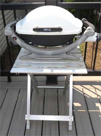 Weber Propane Grill, Table