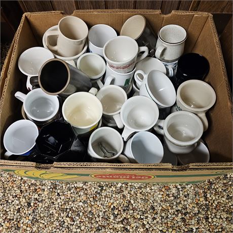 HUGE Assortment of Mugs from Traveling