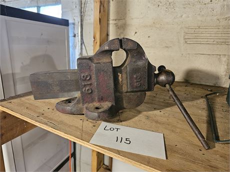 Table Vise #613