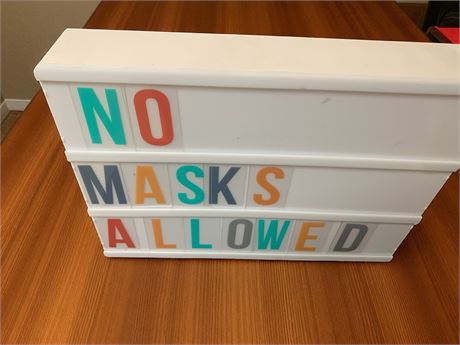 Plastic Light Up Sign With Removable Colorful Letters