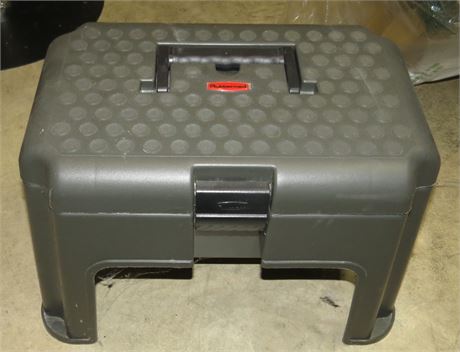 Rubbermaid Tool Box/Stool