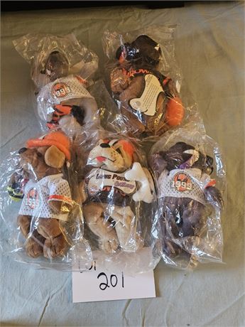 Official Dog Pound Bears By Burger KIng