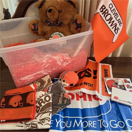 Vintage Cleveland Browns Memorabilia - Sohio Banners, Growl Towels & More