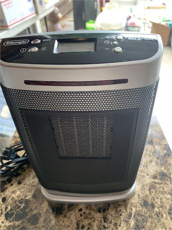 Delonghi Safe Heat Space Heater