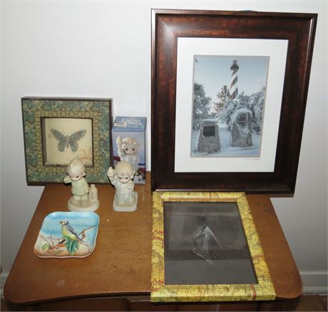 Prints, Figurines