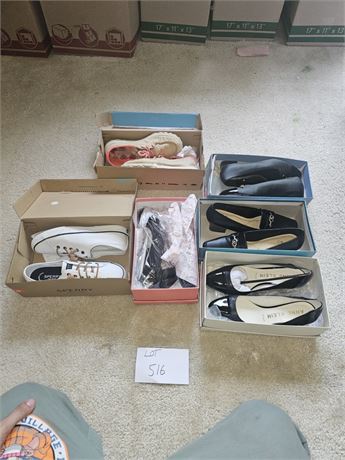 Ladies Mixed Shoe Lot - Sizes Vary 7.5 to 8 MED