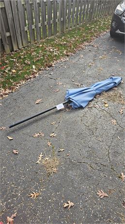 8ft Blue Outdoor Umbrella