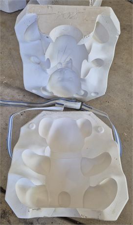 Large Bear Mold