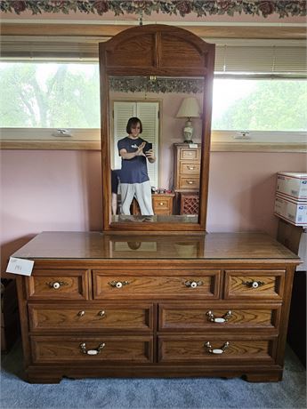 Thomasville Wood Dresser & Mirror