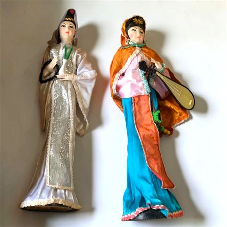 Chinese Decorative Geisha Figurine  Silk Doll Set of 2