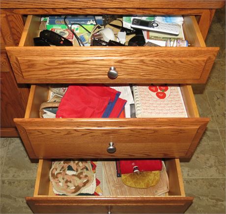 3 Kitchen Drawers Cleanout