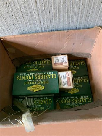 Fletcher No. 7A Push Type Glaziers Points & Sargent Hardware Corp Shelf Rests
