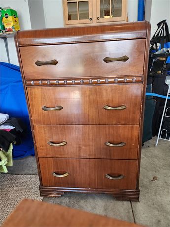 Vintage 4-Drawer Waterfall Highboy Dresser