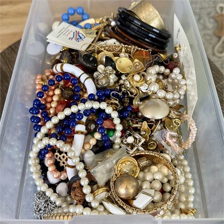 Variety Tote of Vintage Costume Jewelry - Wearable!!