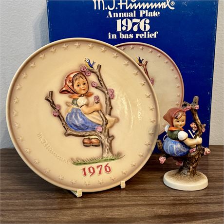 Hummel Goebel Apple Tree Girl Figurine TM2 & 1976 Annual Plate