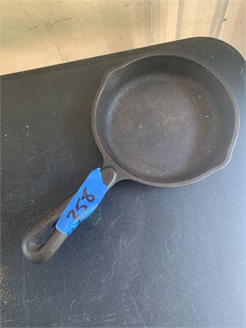 Wagner 1891 Original 6 1/2 Inch Cast Iron Skillet Frying Pan