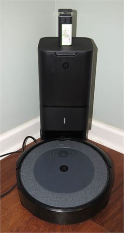 Roomba i3 Vacuum Cleaner
