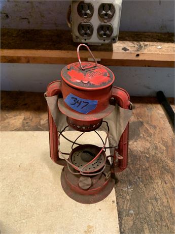 Dietz Model 20 Red Lantern