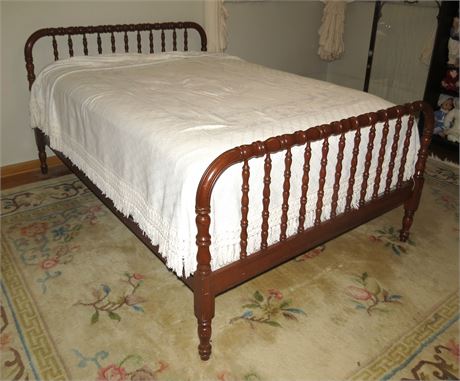 Full Size Bed