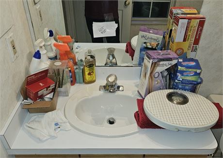 Bathroom Cleanout: Cleaners / Rug / Heating Pad / Ladies Remington & More