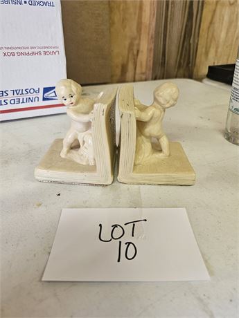 Vintage Robin Ware Chalkware Bookends