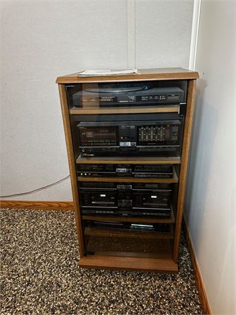 Sanyo Stereo Cabinet, Stereo, Speakers and Record Player