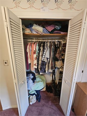 Closet Cleanout- Mixed Men's & Ladies Clothes, Shoes & More