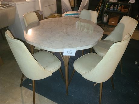 Vintage Kitchen Table With 5 Chairs