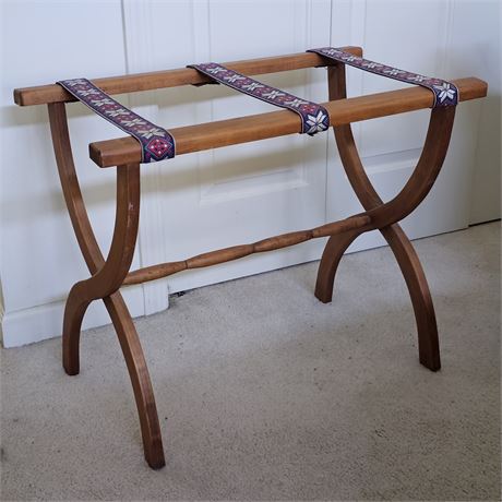 Wooden Solid Maple Folding Luggage Stand