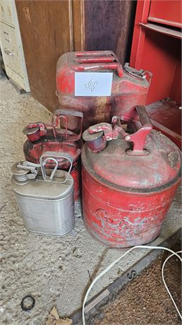 Vintage Metal Gasoline Cans: Chicago, Eagle 1Gal- 5Gal Tanks