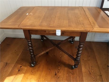 Oak Draw-Leaf Dining Table Barley Twist Legs & X-Stretcher Base