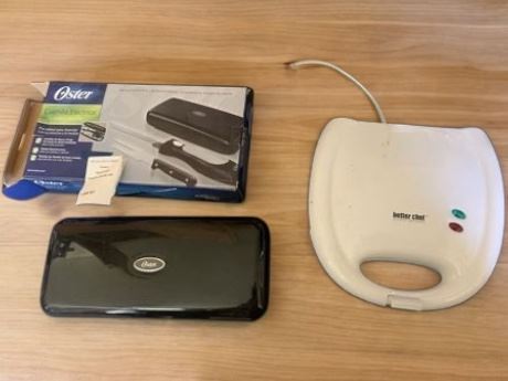 Oster Electric Carving Knife & Better Chef Waffle Maker